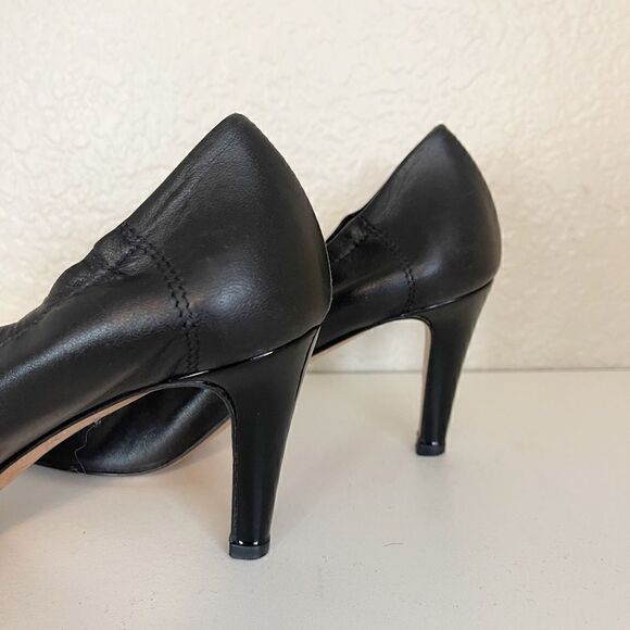 AGL Black Patent Leather Capped Toe Pumps 37 1/2 - Picture 10 of 13